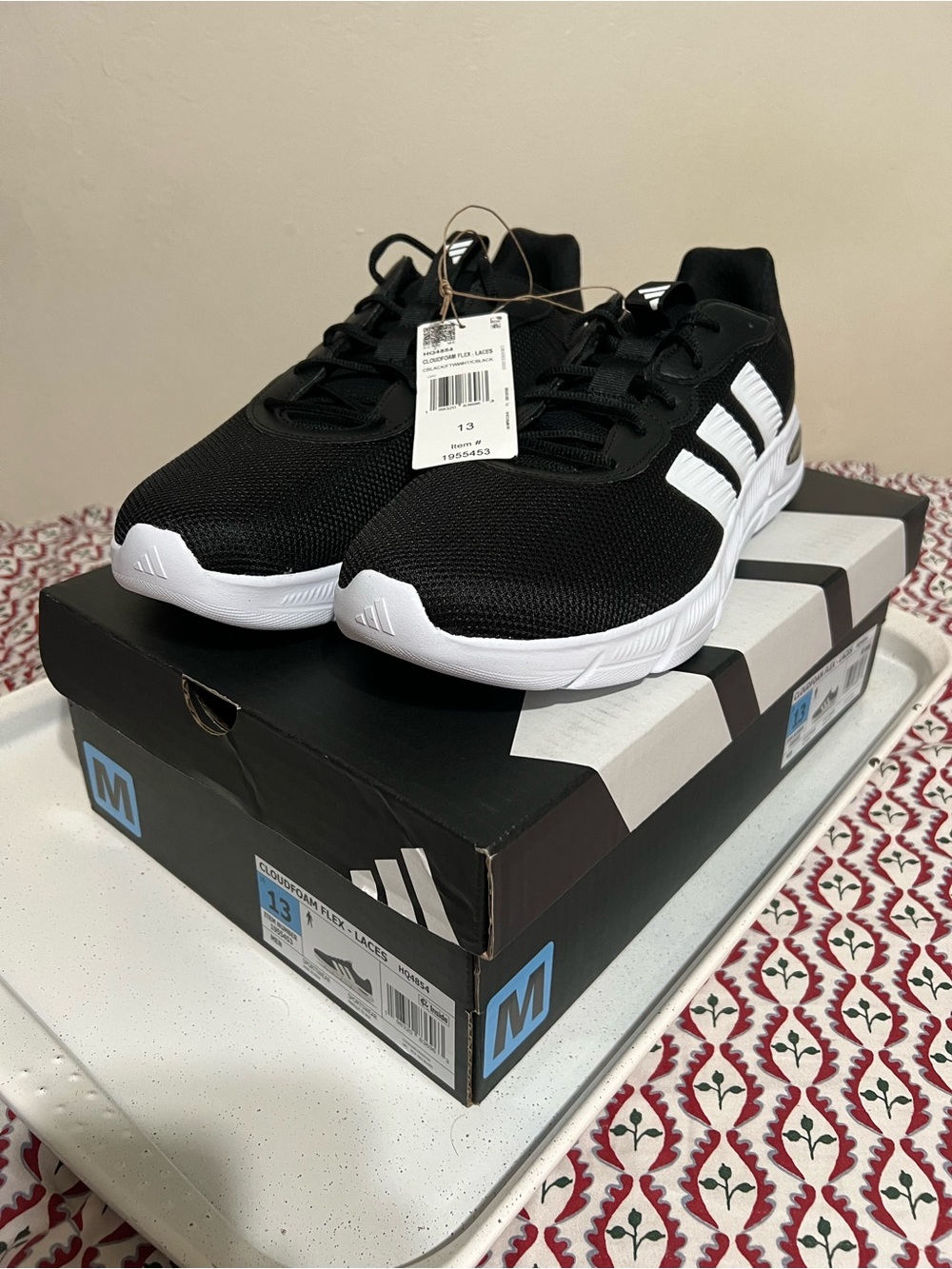 adidas Black & White Men's Athletic cloud foam flex Sneakers